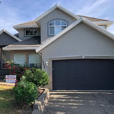 Our business is dedicated to serving general and artisan contractors insurance needs. Pacific United Contracting General Contractors