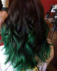 Dark red with a hint of coppery is an ideal hair color for women with light skin tone. Photo Tumblr Dark Green Hair Green Hair Ombre Hair Styles