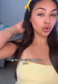 Hand behind You Kevin Gates Me with Mt Ball