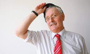 È nato a latina (1950) da una famiglia di coloni giunti nel lazio per la bonifica dell'agro . Addio Antonio Pennacchi Il Fasciocomunista Che Amava Davvero Latina Latina24ore It