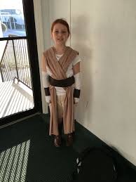 D59b0851b15abd7b451f174c994b8423 Jpg 736 981 Rey Star Wars Costume Star Wars Costumes Star Wars Halloween Costumes