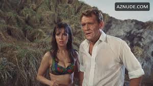 Browse Randomly Sorted Sexy Images - Page 2017 - AZNude