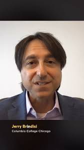 Ever since he was young, music has played a vital role for economics alum Giovanni  Brooks '25. Now in the 4+1 MBA program, he blends business and music,  working at Universal Music