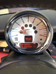 L'huile assure la lubrification du moteur, et diminue donc son usure. Faire Sa Vidange Soit Meme Ca Vaut Vraiment Le Coup
