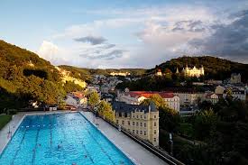 Kur Und Wellnessurlaub In Karlsbad Karlovy Vary Www Thermen Org