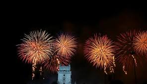 Encontre aqui as melhores promoções para a sua passagem de ano. Passagem De Ano Sem Fogo De Artificio Sociedade Correio Da Manha