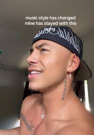 James Glasper's Instagram, Twitter & Facebook