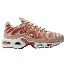 Nike Air Max Plus Lx Velvet Women S Running Shoes Dusty Peach Bio Beige Summit White Dusty Peach Nike Air Max Plus Nike Shoes Women Nike Air Max
