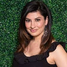 Carrie Kimble's Instagram, Twitter & Facebook