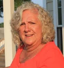 Lori Lineberry's Instagram, Twitter & Facebook