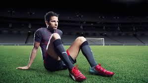 He's done it, this is what elite is! Olivier Giroud And Cesc Fabregas Model Puma 039 S New Boots Mirror Football Scoopnest