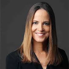 Amy Peck's Instagram, Twitter & Facebook