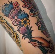 D0839c271f32fcafac54928b0820e155 Jpg 623 614 Bouquet Tattoo Tattoos Traditional Tattoo
