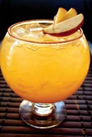 Benihana Fuji Apple Punch Cocktail Cocktail Rezepte Fur Den Winter In 2020 Cocktails Fun Drinks Yummy Drinks