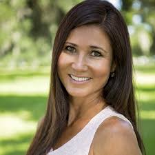 Ariana Jones, REALTOR