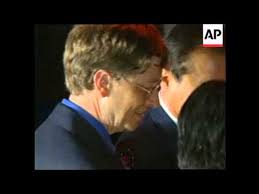 Sharing things i'm learning through my foundation work and other interests. South Korea Bill Gates Clinches Deal With President Kim Dae Jung Youtube