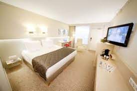 Centrally located between amsterdam and the hague, near north sea beaches, leiden university and the business district of leiden bio science park. Holiday Inn Leiden In Leiden Netherlands Lets Book Hotel