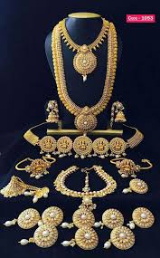 Imitation Jewellery Full Bridal Set South Indian Style Bridal Set Antique Designe Indian Bridal Jewelry Sets Bridal Jewelry Sets Bridal Necklace Set