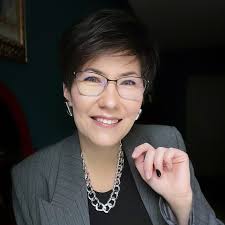 Lyubov Kharlamova, Moscow