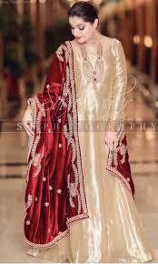 Brides Family Member At The Nikkah Pakistani Bridal Dresses Pakistani Fashion Party Wear Fancy Dress Design