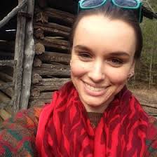 Selena Moses (selenamounger)