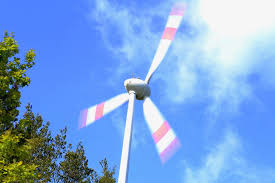Die installation erfolgt meist auf dem dach oder im garten. Welchen Beitrag Haben Windkraftanlagen Am Insektensterben Lbv Gemeinsam Bayerns Natur Schutzen
