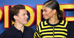 Zendaya calls out tom holland after his nsfw post sparks romance rumours. Tom Holland Zendaya Cause Social Media Frenzy Over Adorable Snapchat Vids Access