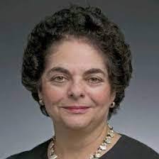 Sarah Abrams's Instagram, Twitter & Facebook