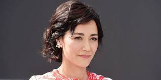 Celebrities with last name: Holt