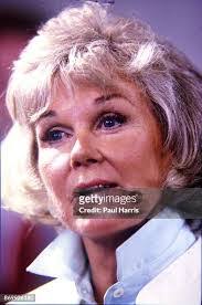 Doris Paul's Instagram, Twitter & Facebook