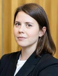 Sara Reichenbach's Instagram, Twitter & Facebook