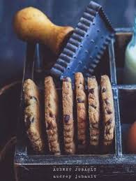 Biscuits Complets Au Miel Et Pepites De Chocolat Biscuits Complets Biscuit Petit Dejeuner Pepite Chocolat