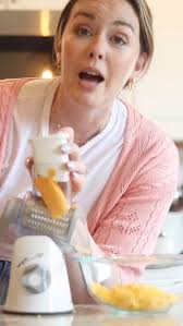 Instant Pot Greek Yogurt! This recipe is about as easy as it gets! Make  your own homemade Greek yogurt in a large batch. ✨ INGREDIENTS ✨ 1  Gallon...