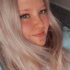 Jasmine Winslow's Instagram, Twitter & Facebook