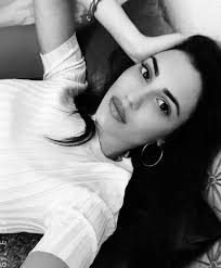 Pol granch tabs, chords, guitar, bass, ukulele chords, power tabs and guitar pro tabs including arrancame la piel, chocolatito, el más caro, en llamas, humanos. Real Madrid Sandra Garal Todo Lo Que Tienes Que Saber De La Novia Del Futbolista Marco Asensio
