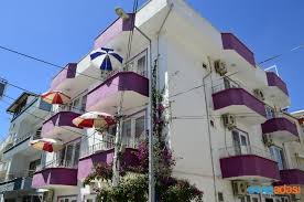 Avsa Adasi Adaroom Apart Avsa Merkezde Denize 30 Adim Yakin Konumda Hizmet Vermektedir 2 3 4 5 Kisilik Apart Odalari Ile Genc Cift 2020 Genc Ciftler Oteller Sahil
