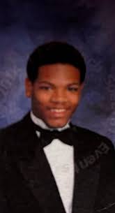 Graduate photo with father's grave: Can someone edit or remove graduate?