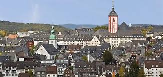 Jetzt informieren und kostenlos mit ihren deutsche bank daten registrieren. Deutsche Immobilien Siegen Deutsche Immobilien