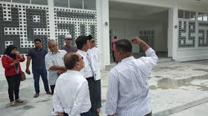 Yb datuk hajah zuraida kamaruddin menteri kpkt. Asmuni Awi Melawat Masjid Taman Cicely Teluk Intan Facebook