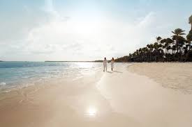 Séjour punta cana pas cher ▸►▶ 60 voyages punta cana ☀☀ à prix promo avec promovacances. Installe En Bord De Plage Pres De Punta Cana L Hotel Barcelo Bavaro Palace Deluxe Est Un Grand Complexe Fraichement R Tout Inclus Hotel Republique Dominicaine