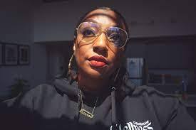 Arianna Crouch's Instagram, Twitter & Facebook