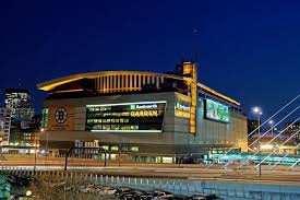 Td Garden Lights Up The Night Sky Venues We Love Td