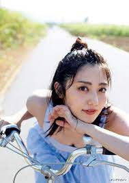 奥山かずさ おしゃれまとめの人気アイデア pinterest parad 奥山かずさ 白肌 ヤングマガジン