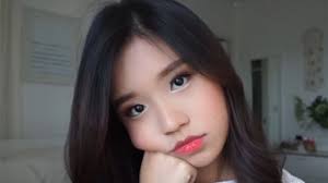 Tutorial make up wisuda natural (a) adonan dasar muka untuk memulai adalah (1) primer : Riasan Tipis Korean Make Up Yang Bikin Wajah Makin Ayu Tribun Jateng