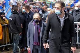 Socialope hollande socialiste ps gaucho gauchiste islam islamiste musulman coran. Zemmour Lassalle Hidalgo Des Figures De Tous Bords A La Manifestation En Soutien Aux Policiers Rt En Francais