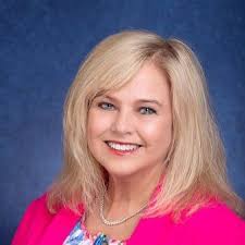 Ariana Grande's transformation over the years is stunning—she looks slimmer  and more confident than ever! What do you think about her evolution?  Comment below and share your thoughts! #BeforeandAfter