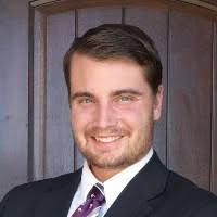 100+ perfiles de «Kreth»