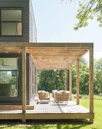 Country Cozy Escape House Modern Perfect York Award Winning Film Editor And Producer Sloane Klevin Ret Landliche Hauser Diy Pergola Pergola Design