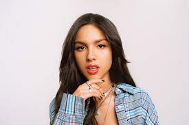 Por fin tenemos aquí sour, el primer álbum de olivia rodrigo, la artista debut del año sin duda. Ffq2 Jlnp8qkqm