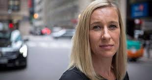 Danielle Byers's Instagram, Twitter & Facebook